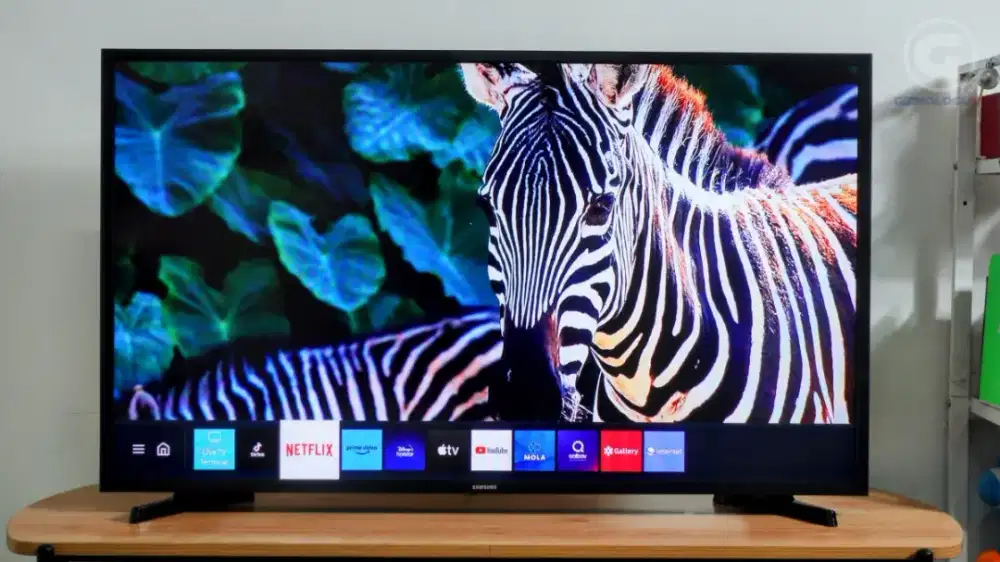 samsung 43 in Smart Digital !!