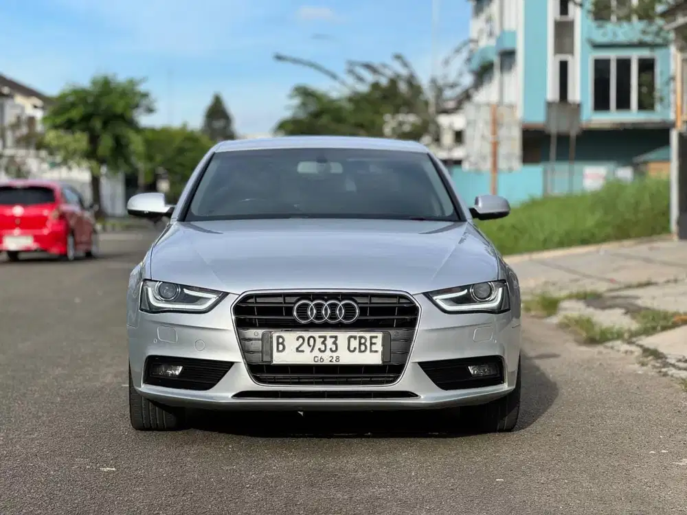 Aundi A4 1.8 AT 2013