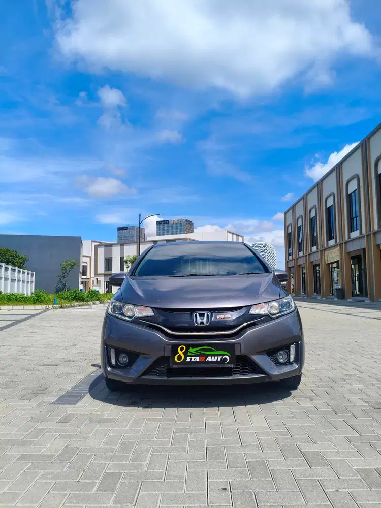 Honda Jazz RS Matic AT 2017 Tangan Pertama