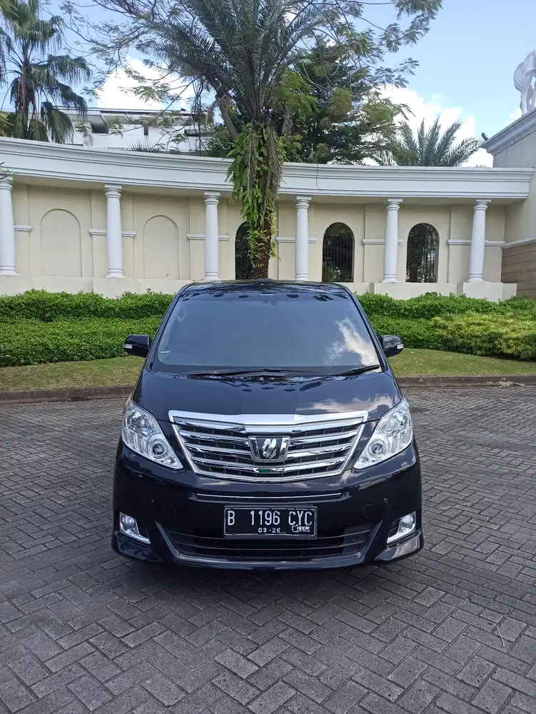 Sangat terawatNew Alphard G ATPM 2012