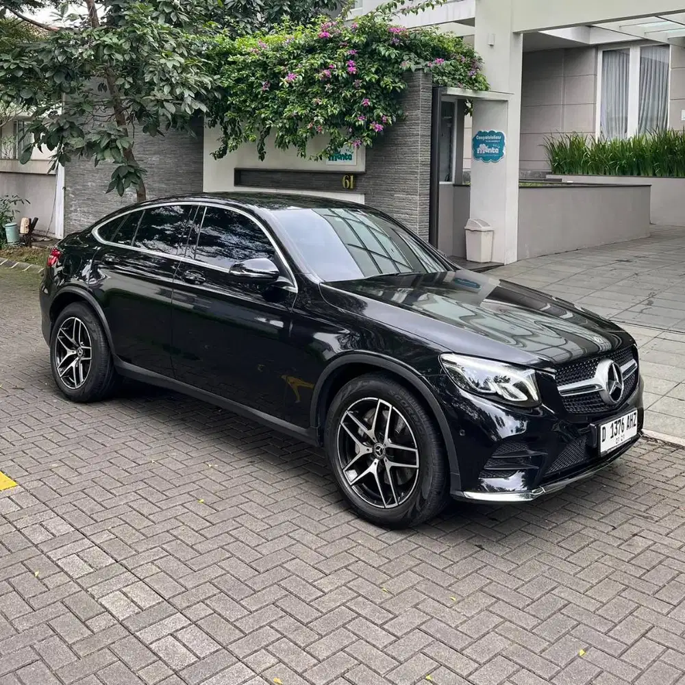 Mercedes Benz GLC 300 Coupe AMG Line 2019