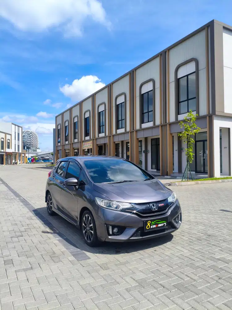 Honda Jazz RS matic 2017 Tipe Tertinggi