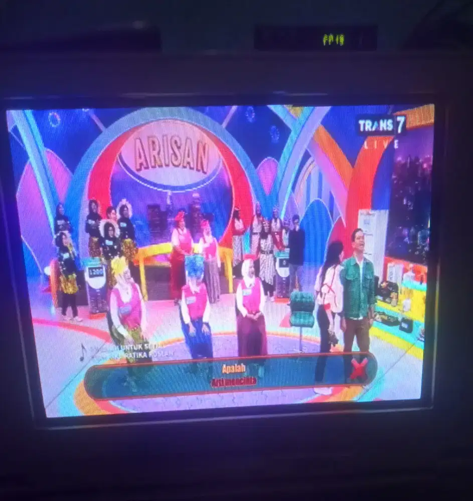 TV Tabung 21inc merk Toshiba+ Stb+antena