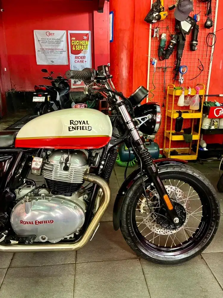 Royal Enfield Interceptor 650 Full Paper Nik 2022 ABS Accessories++
