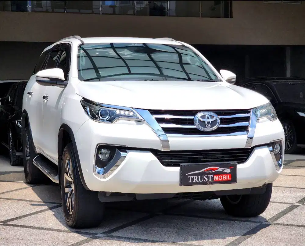 ANTIK!! TOYOTA FORTUNER DIESEL VRZ AUTOMATIC 2016 PUTIH