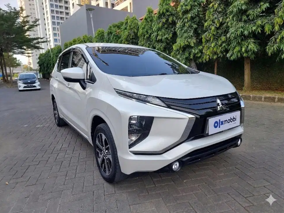 DP 5% Mitsubishi Xpander 1.5 Exceed Bensin-AT Putih CBRAB