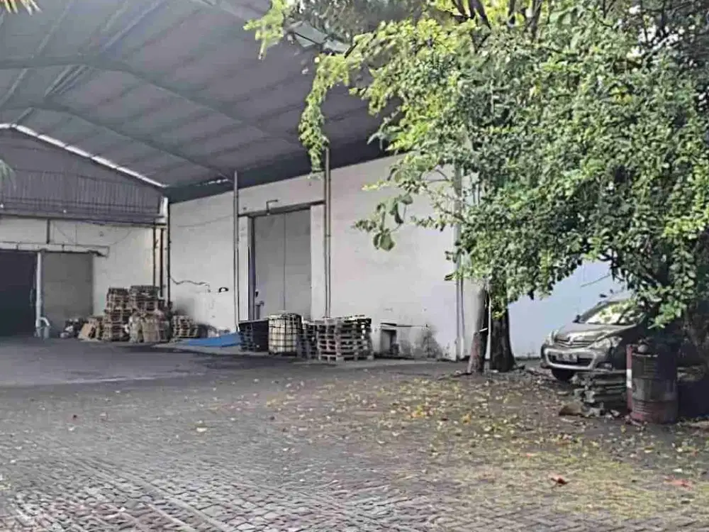 Gudang Murah Jalan Raya Kenjeran Strategis Bagus Buat Usaha dekat Galaxy mall