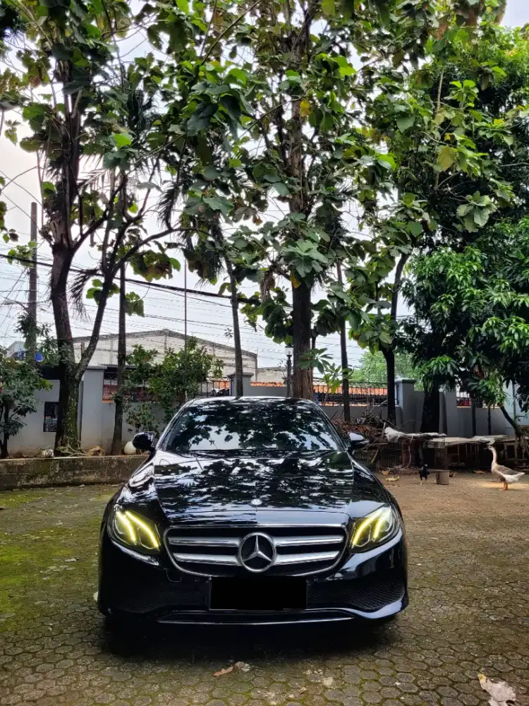 MERCEDES BENZ MERCY E250 W213 CGI AVANTGARDE 2017/2016