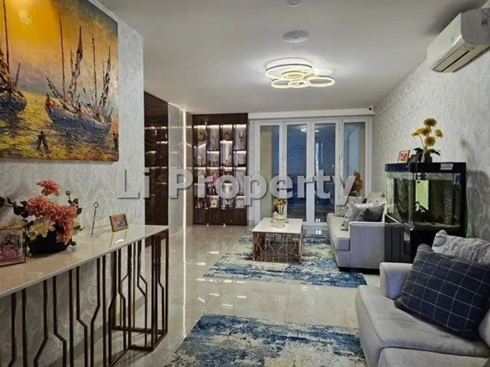 rumah mewah Bukit Wahid, view gunung, swimm pool, Semarang