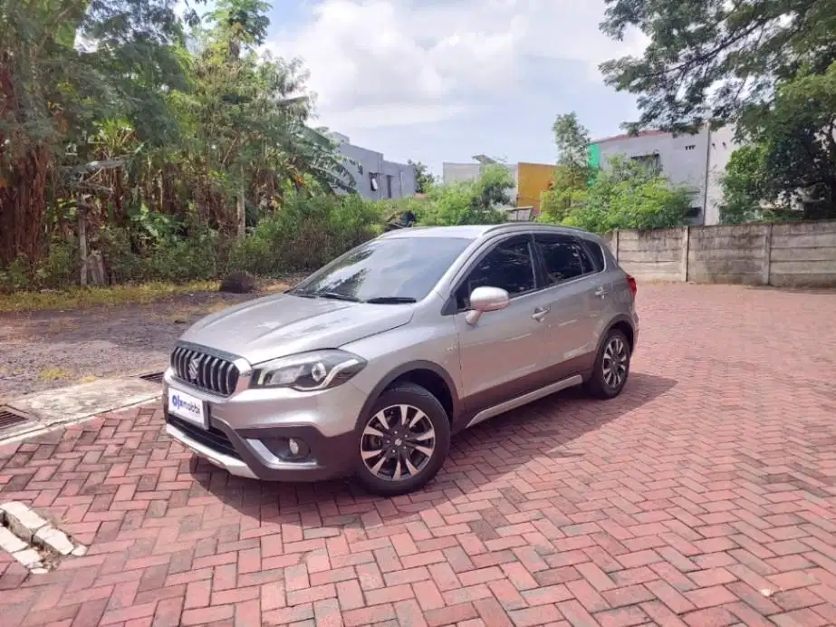 DP MURAH SX4 1.5 S-Cross Bensin Matic 2019  nSS