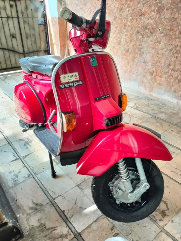 Dijual Vespa P 150 SE