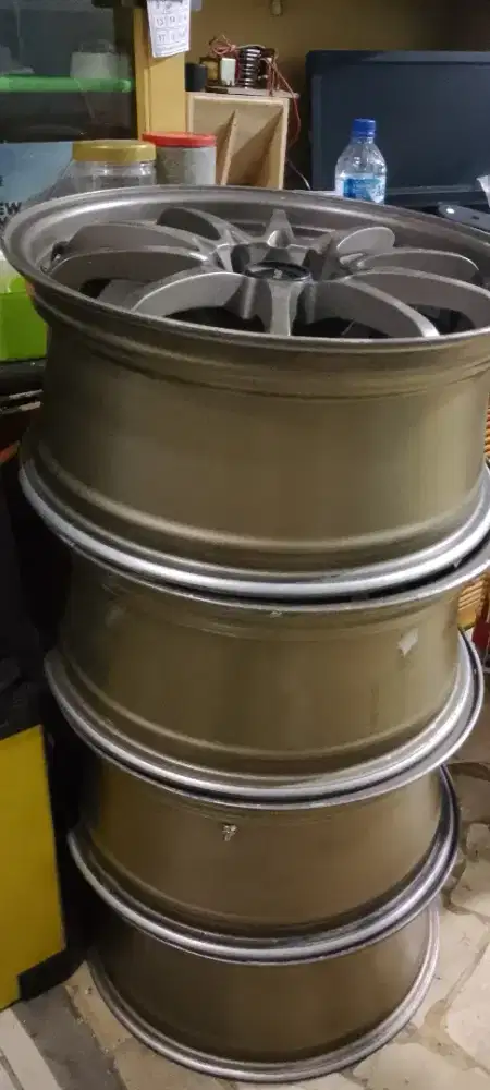 Volk RAYS CE28 R 17 dobel PCD 5x100 5x114