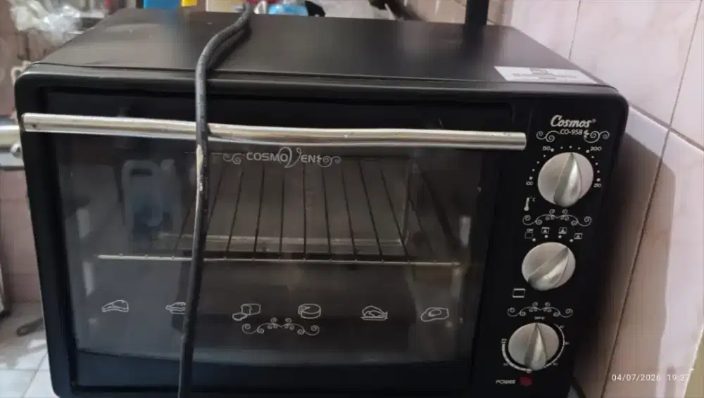 Oven toaster seken merk Cosmos tipe CO958