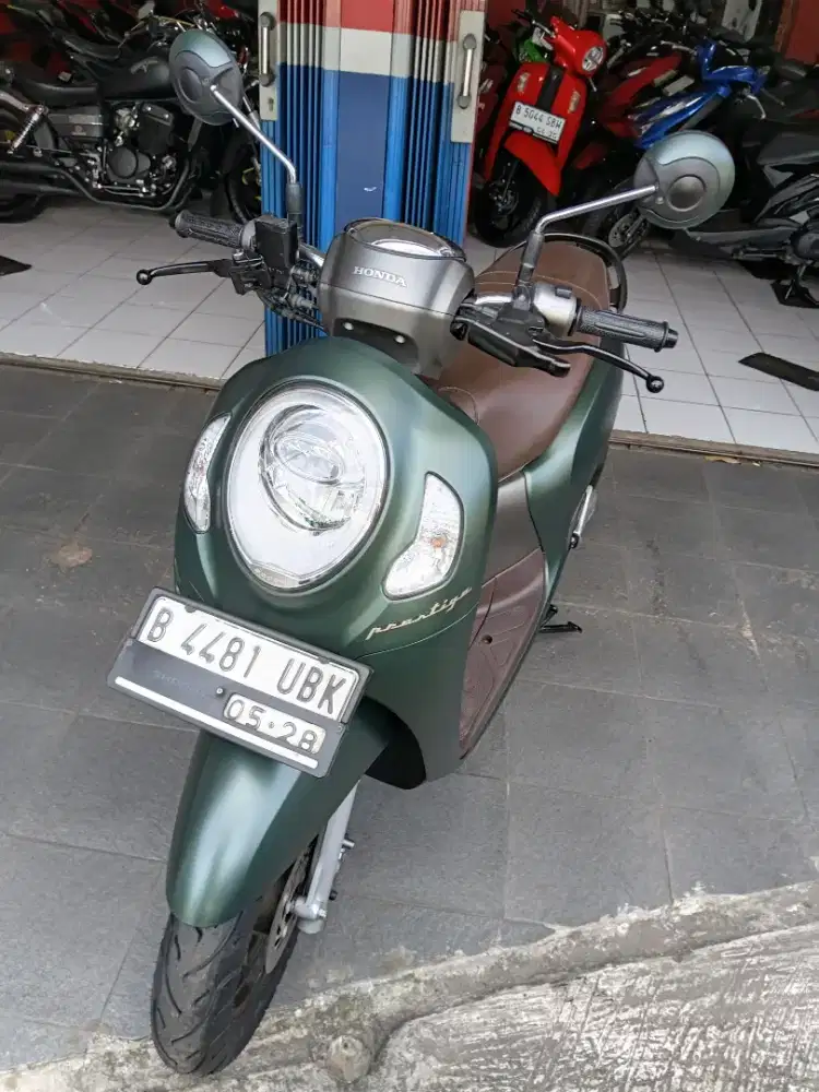 SCOOPY PRESTIGE KREDIT DP 500RIBU
