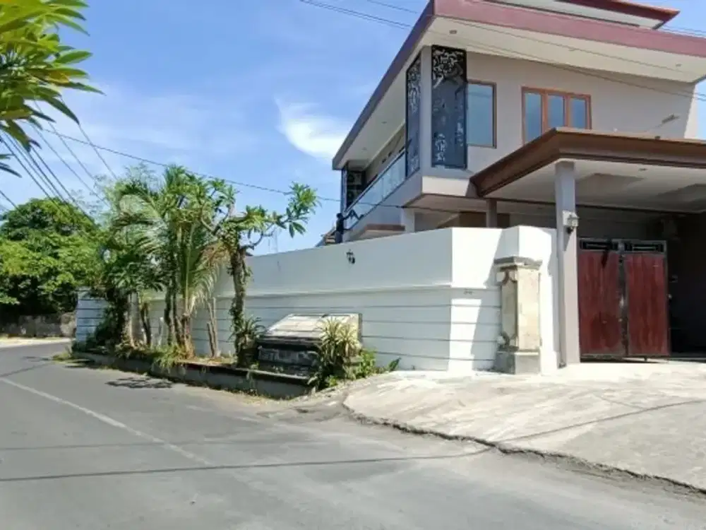Villa in Kertalangu only 3 minutes to Dyatmika School Bali