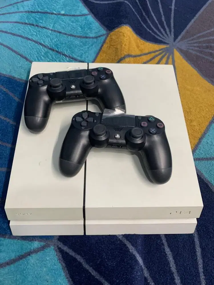 Ps 4  1tb mulus