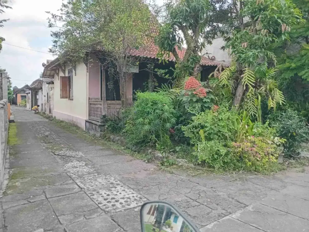Tanah murah, bonus Rumah Joglo Estetik, kayu Jati, cocok utk Homestay, hunian di Banyuraden jl Godean dalam Ring roads dkt Malioboro, Keraton Yogya