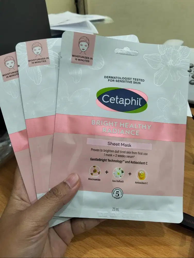 Masker Cetaphil