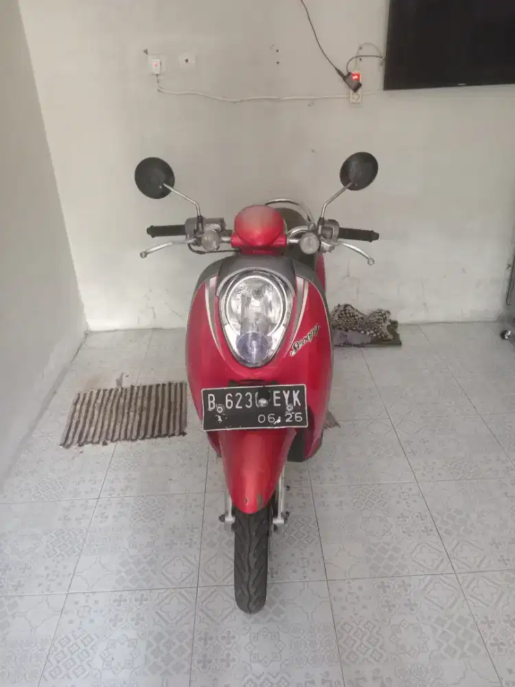 Honda scoopy karbu 2012