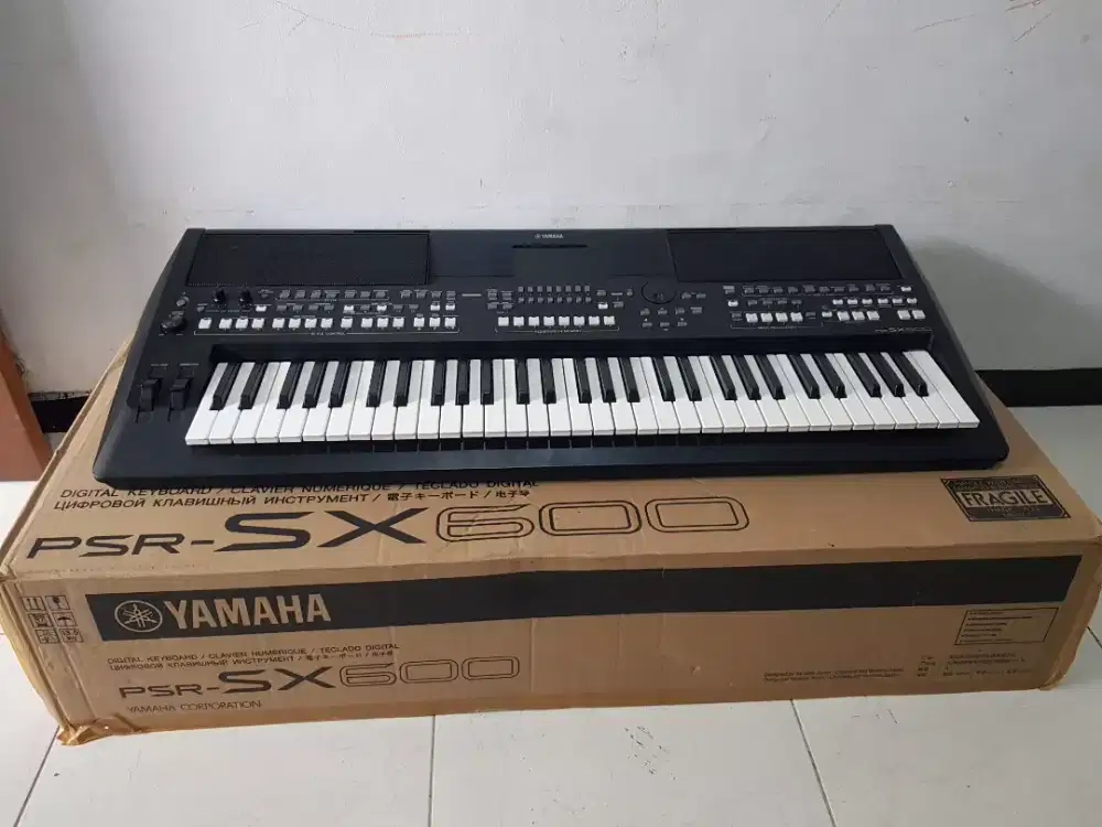 YAMAHA SX600 LIKE NEW
