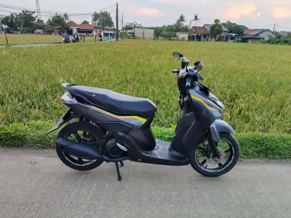 Yamaha Gear f1 tahun 2021 mesin halus siap pakai di Tangerang