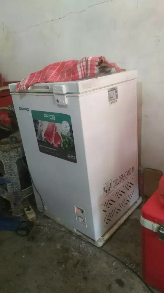 di jual freezer 100L