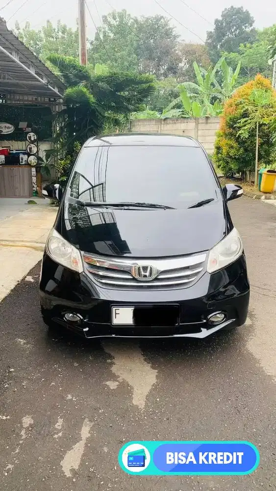 Honda Freed 2013 Bensin