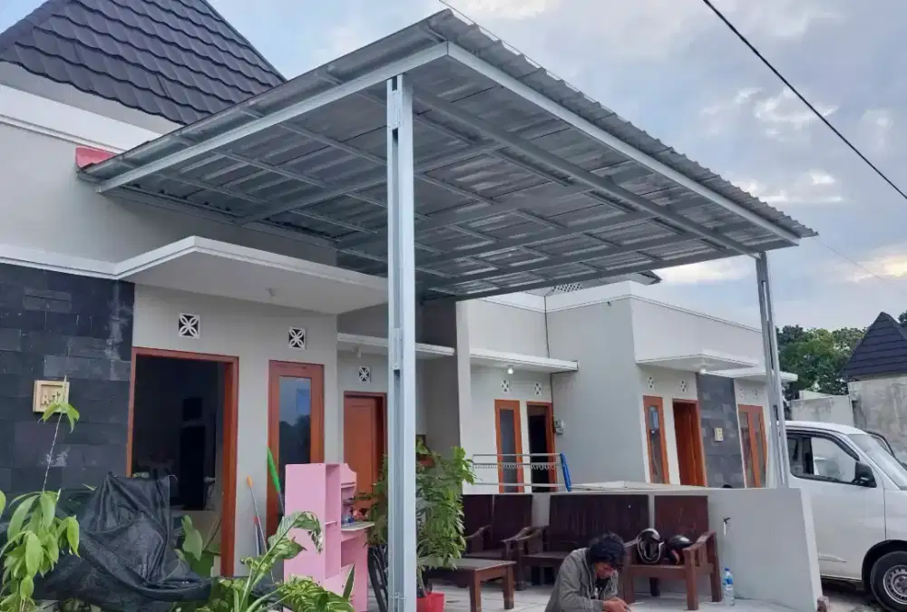 Kanopi baja ringan dan garasi