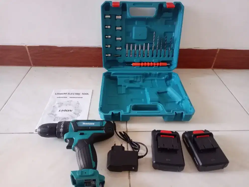 mesin bor/skrup bolak balik batre merk makera kondisi baru lengkap ok