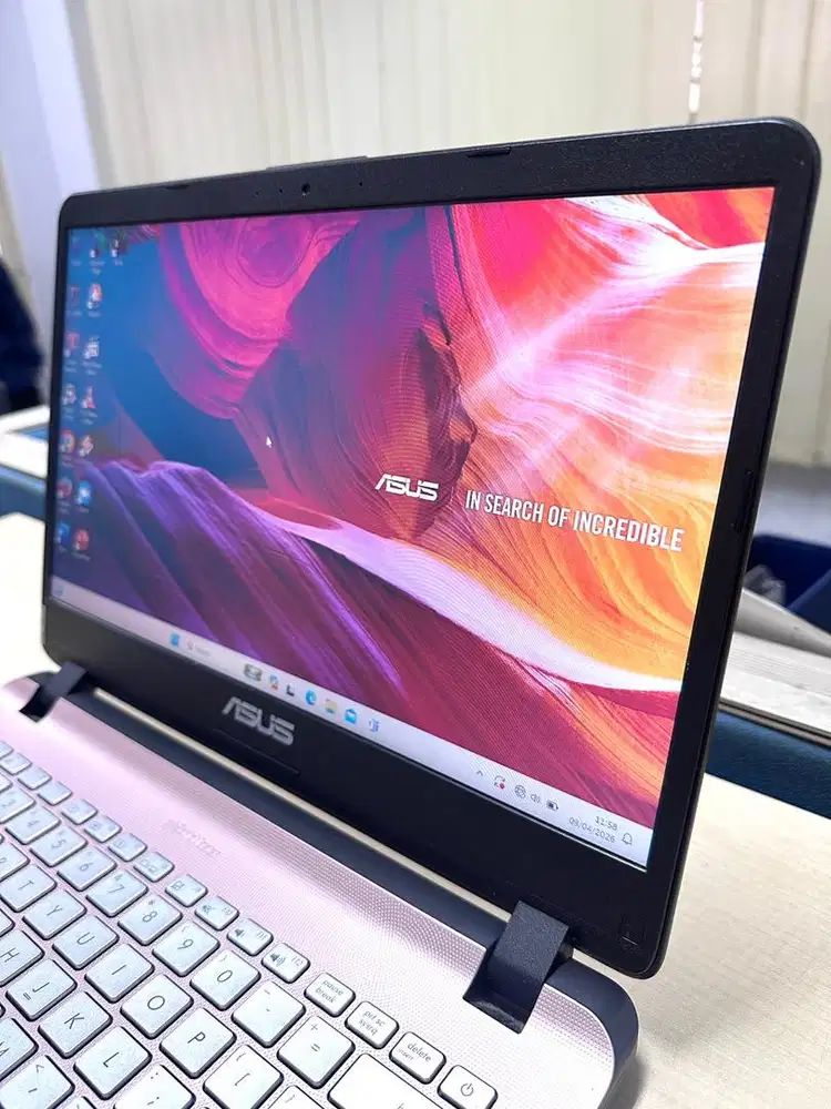 Asus A407M 2 jt nego