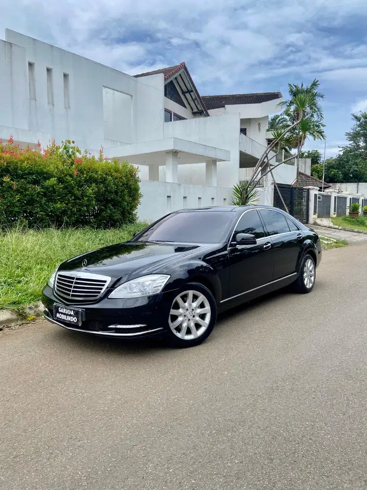 FOR SALE! MERCY S350 CBU BUILT UP TAHUN 2007