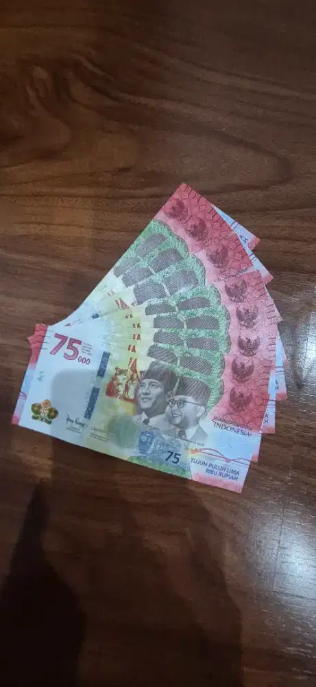 For sale uang edisi kemerdekaan RI