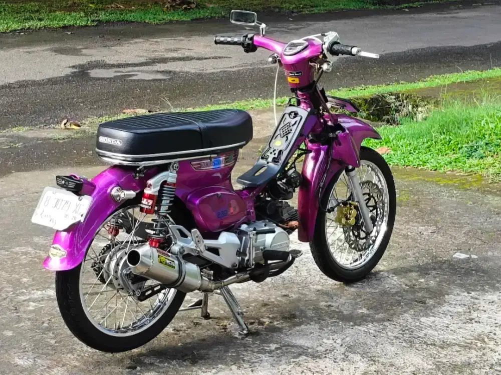 Honda c70 basis astrea