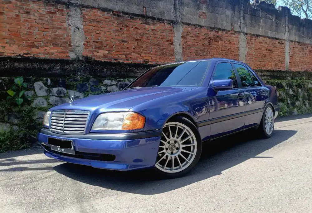 Mercedes C200 Classic