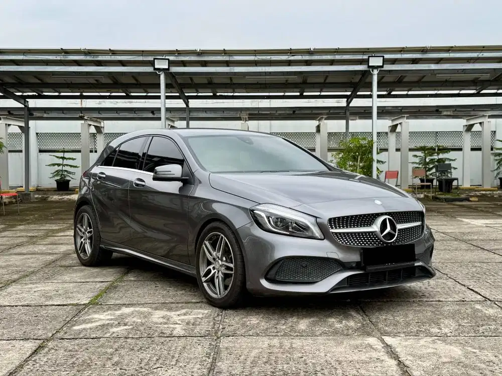 (LOW KM 76RB) MERCEDES BENZ A250 2015