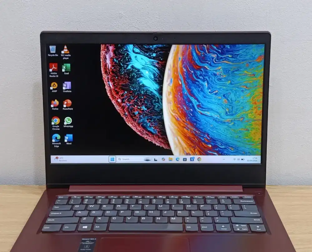 Laptop Lenovo Slim 3 AMD Ryzen 5 4500U AMD Radeon Graphics RAM 4GB SS