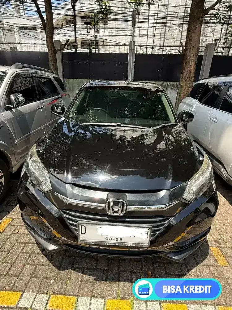 Honda HRV 2018 Tipe E Matic Warna Hitam