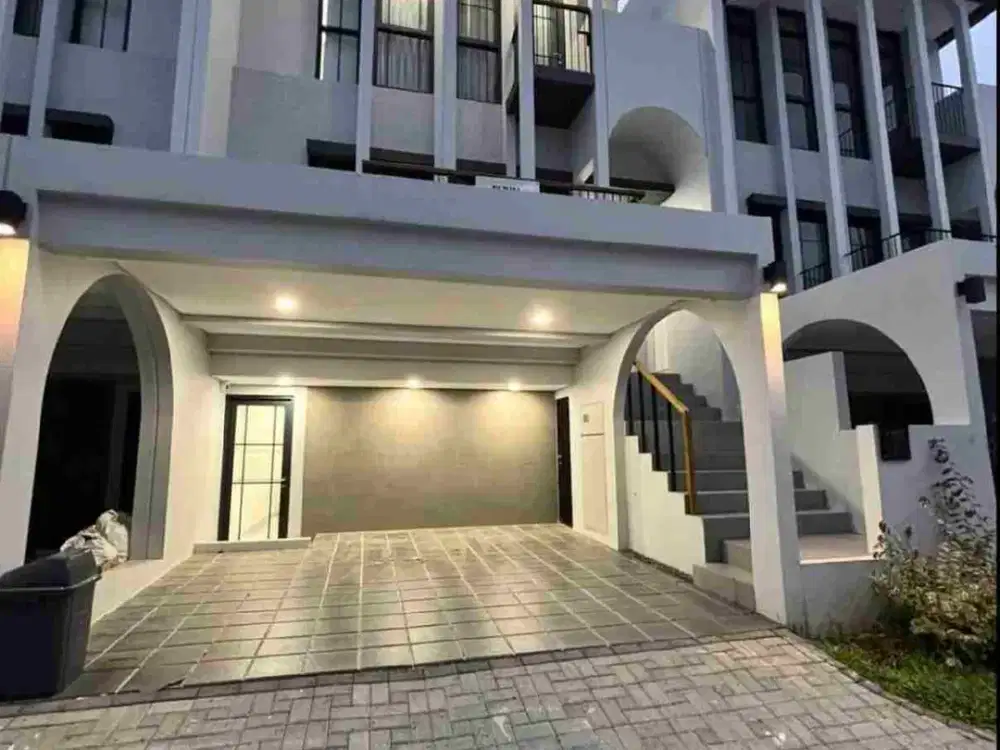 Disewakan Cepat Rumah Bagus 4 Kamar di Cluster Aether Greenwich BSD