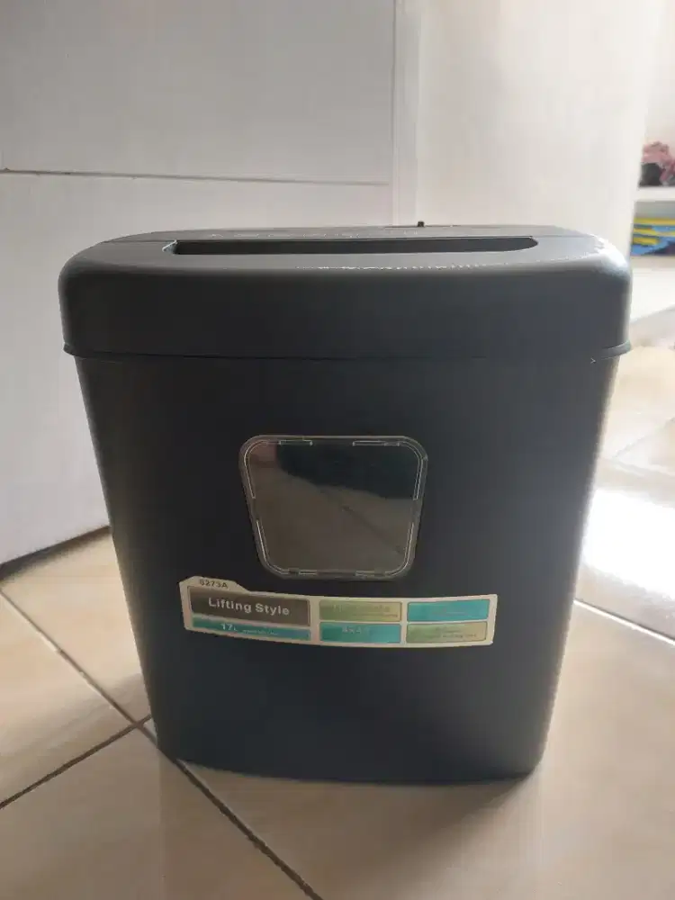 Mesin penghancur kertas krisbow S273A