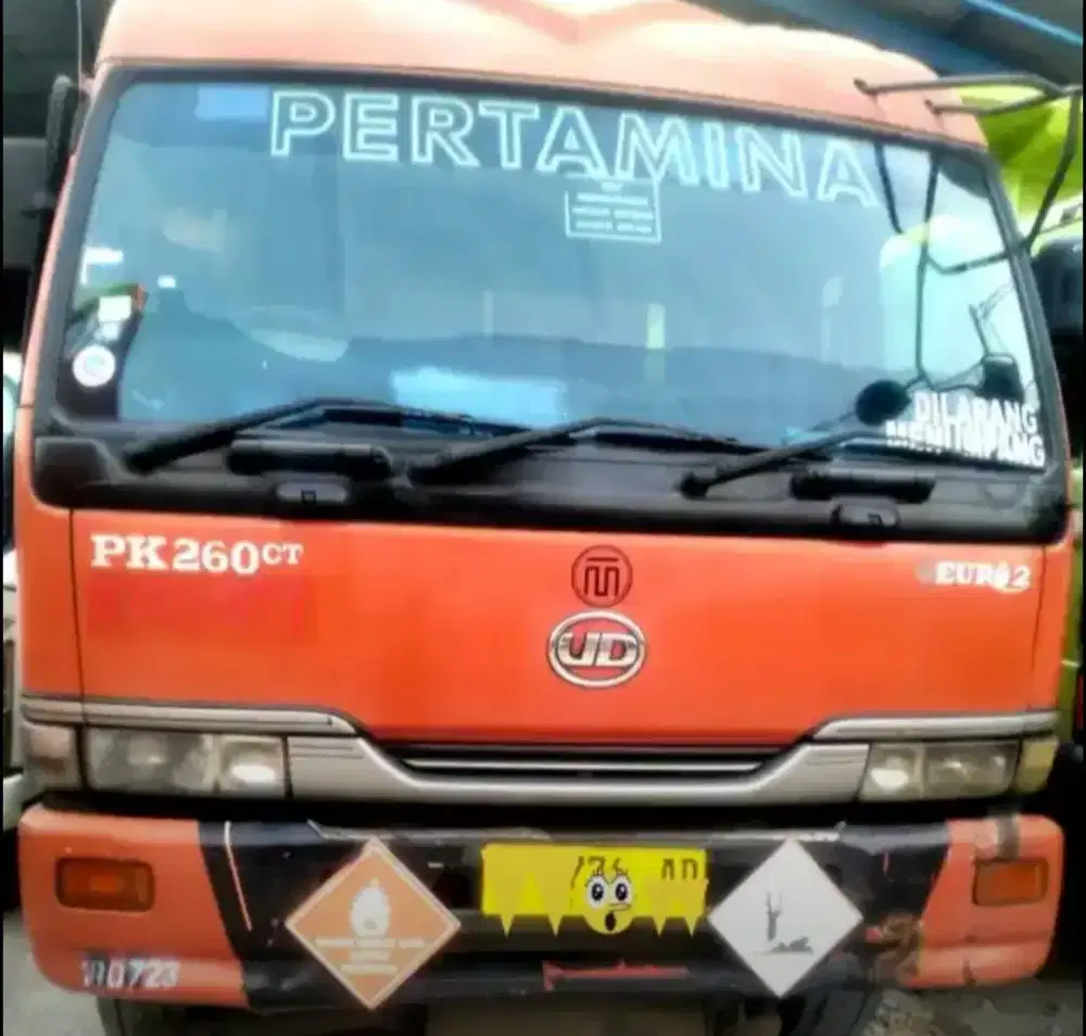 Nissan PK 260 CT Traktor Head Trailer 4×2 Ors Bio Solar Hino Lohan