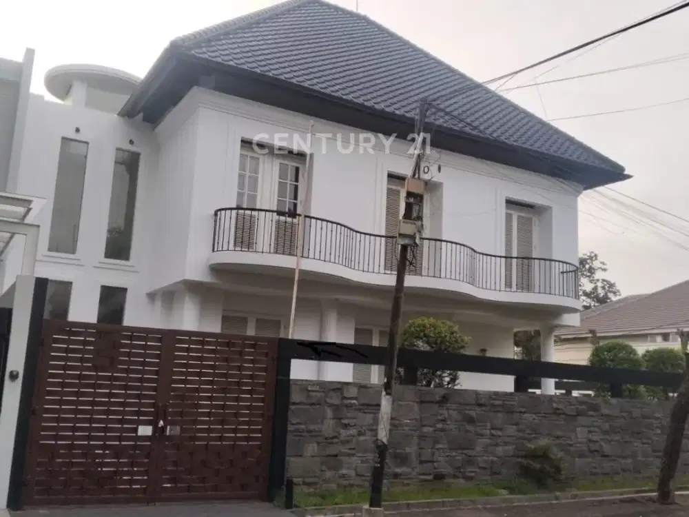 Disewakan Rumah Hook Di Bintaro Jaya Sektor 1