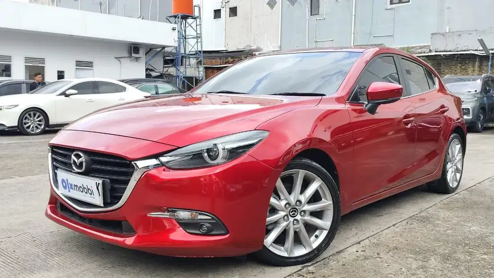 DP RENDAH - Mazda 3 2.0 Bensin-AT 2018