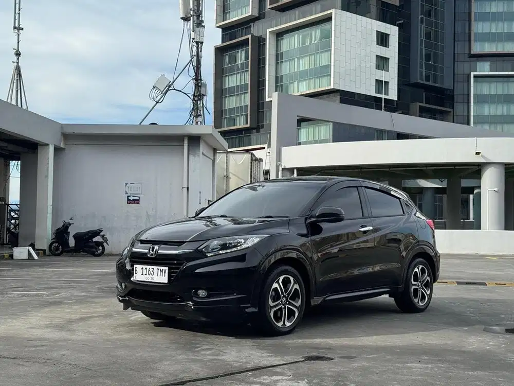 Honda Hrv Prestige matic Tahun 2017