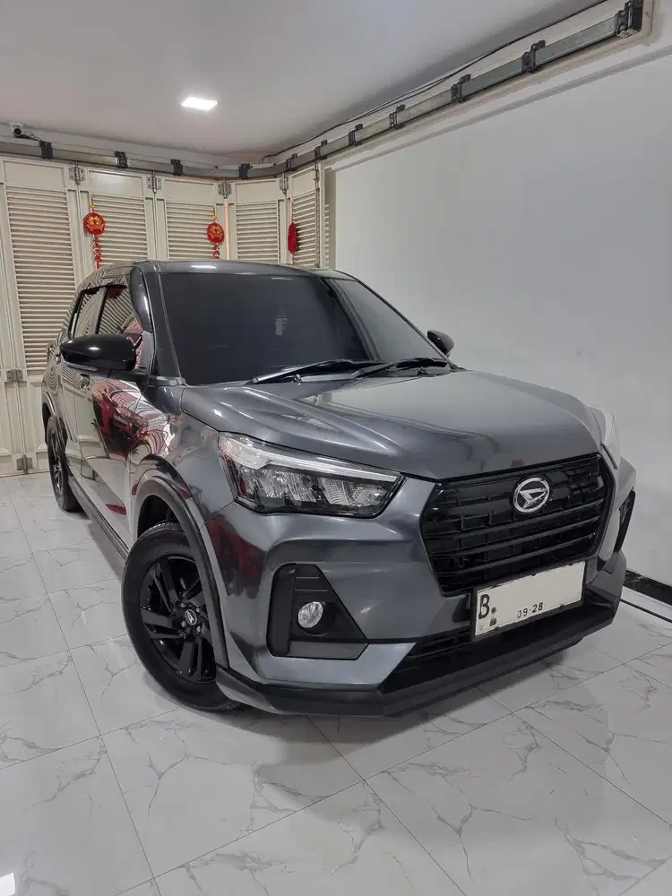 Daihatsu Rocky 1.2 X CVT 2023 / 2024 Bln 9 KM 26 RB CASH 183