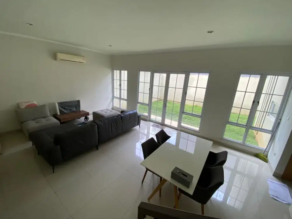 JUAL RUMAH MENAGGIO VILLAGE GADING SERPONG