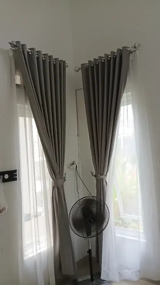 Gorden blackout costom