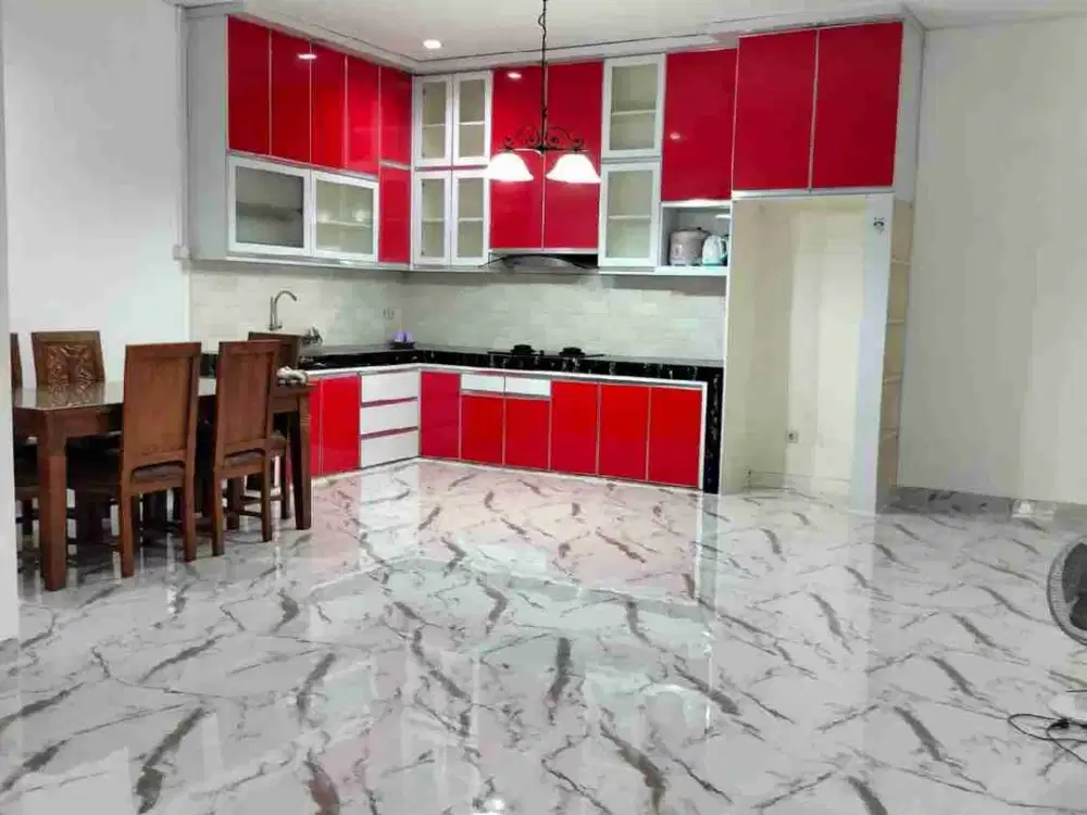 Disewakan Rumah 2 Lantai Furnished Cluster Vasana Harapan Indah