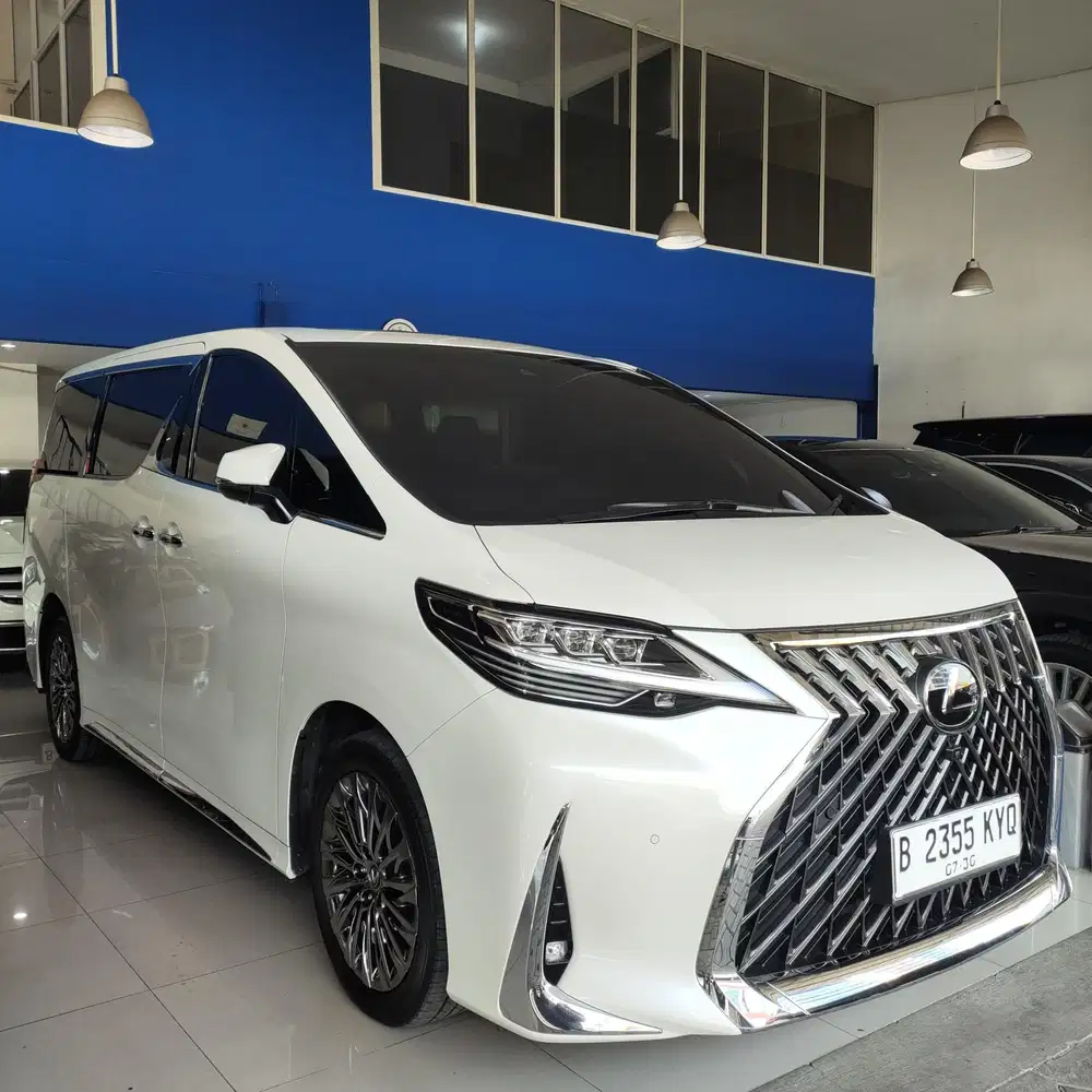 Hanya 19ribu Lexus LM350 7 penumpang tahun 2023