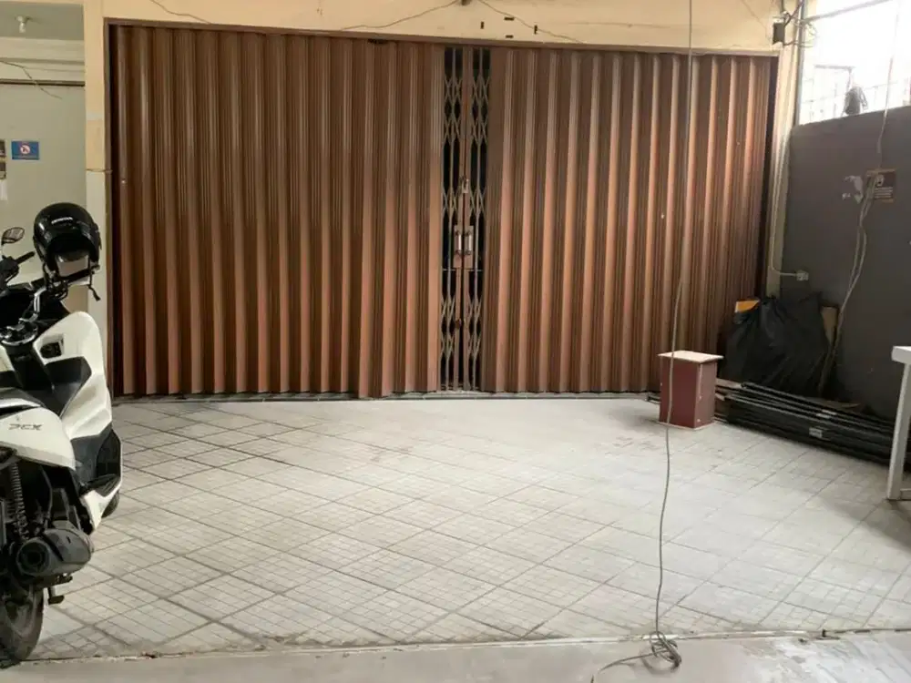 FOR SALE — RUKO STRATEGIS DEPAN TANGCITY MALL, BABAKAN - CIKOKOL TANGERANG