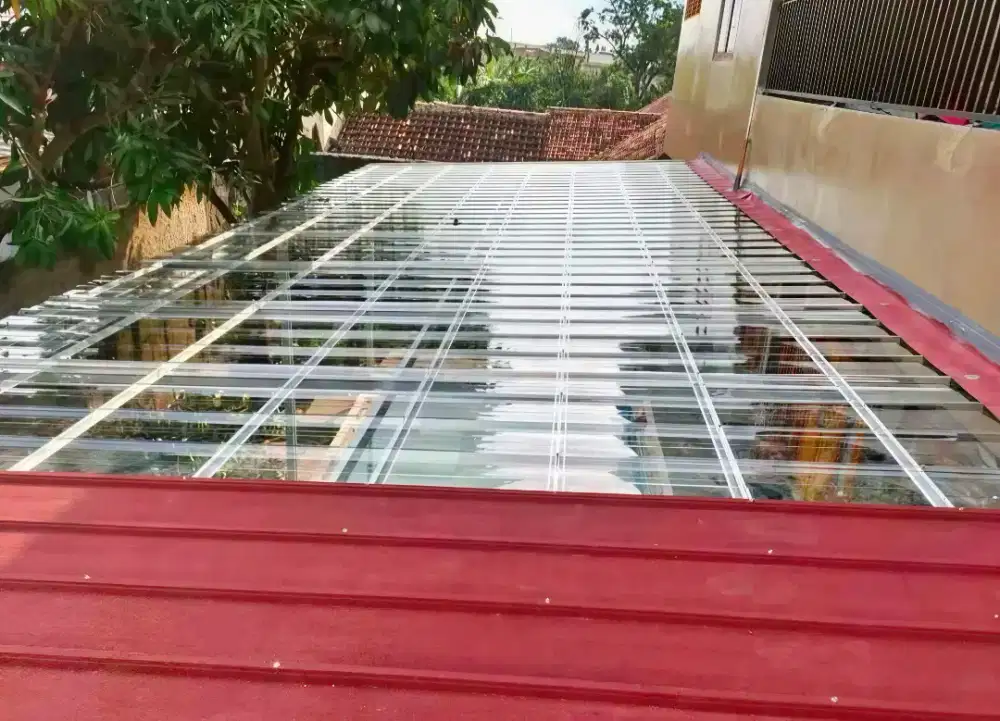 Pasang kanopi baja ringan